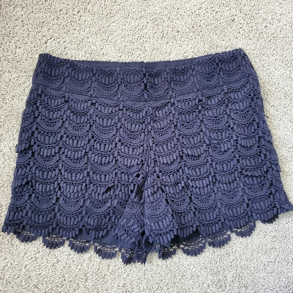 Loft Navy Blue Crochet Lace Shorts Sz 4